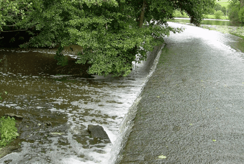 11/ Èvre et calvaires